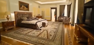 Alisher Usmanov home pictures 2