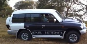 shahrukh khan car mitsubishi pajero