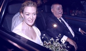 amancio ortega wife flora perez