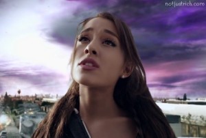 ariana grande photo