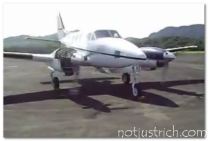 Ted Turner jet plane Beech - 65-A90-1
