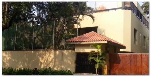 amitabh bachchan home bungalow