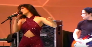 selena quintanilla live performance