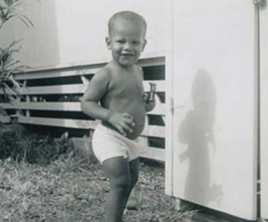 barack obama childhood picture