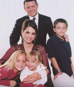 queen rania of jordan husband children pictures