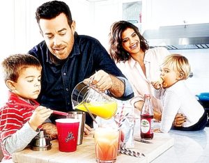 Carson Daly with wife siri pinter and children