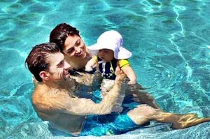 Michael Phelps with wife and son