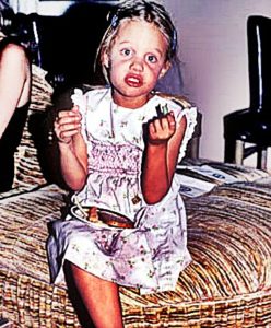 angelina-jolie-childhood-image